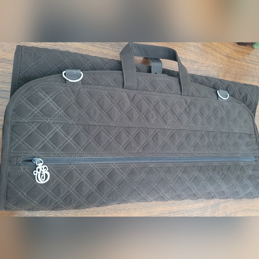 Vera Bradley Garmet Bag